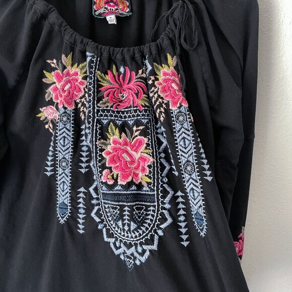 Johnny Was Davis Peasant Blouse Size M Boho Floral Embroidered - Picture 6 of 11